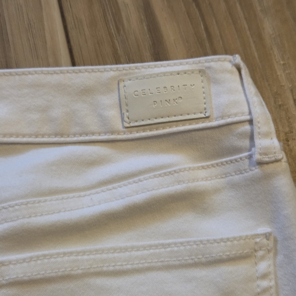 Women's White Jeans - Picture 5 of 5